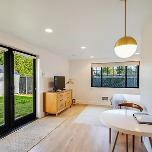  Hotel Scandinavian